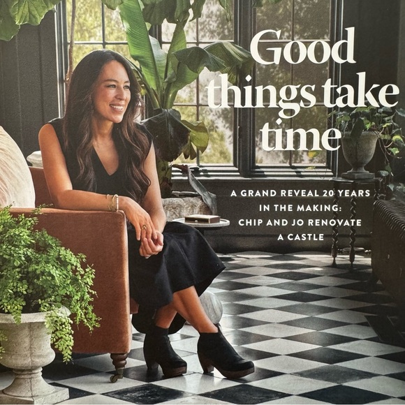 MAGNOLIA Journal Magazine Set of 2 Issues 25 & 26 Winter 2022 & Spring 2023 - Picture 6 of 16